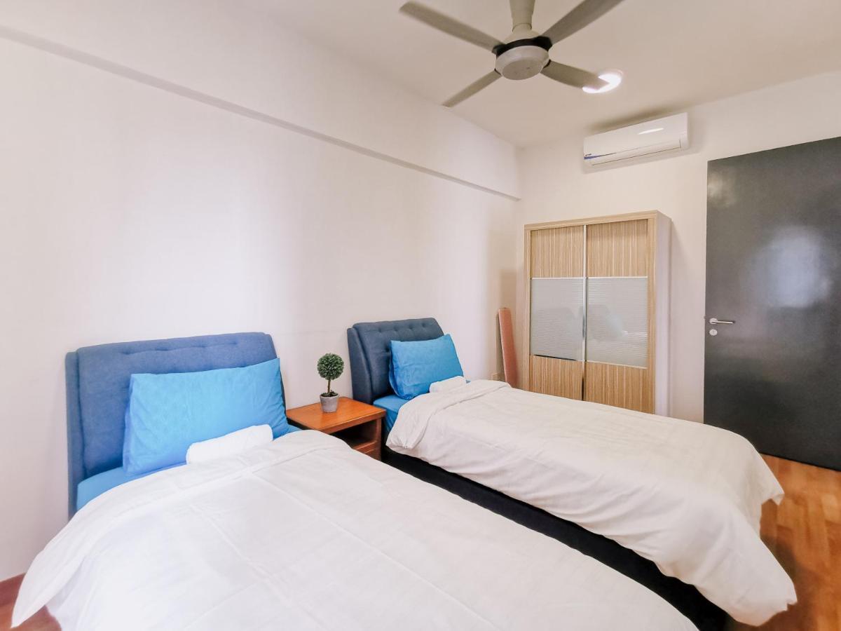 Tropicana 218 Macalister By Simply Penang George Town Exterior photo